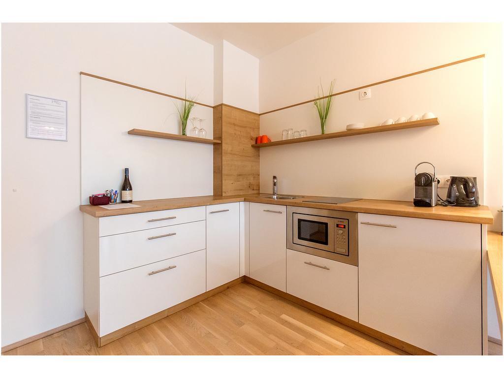 Servus Vienna Karlsplatz Buitenkant foto